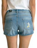 Short with embroidered banana
